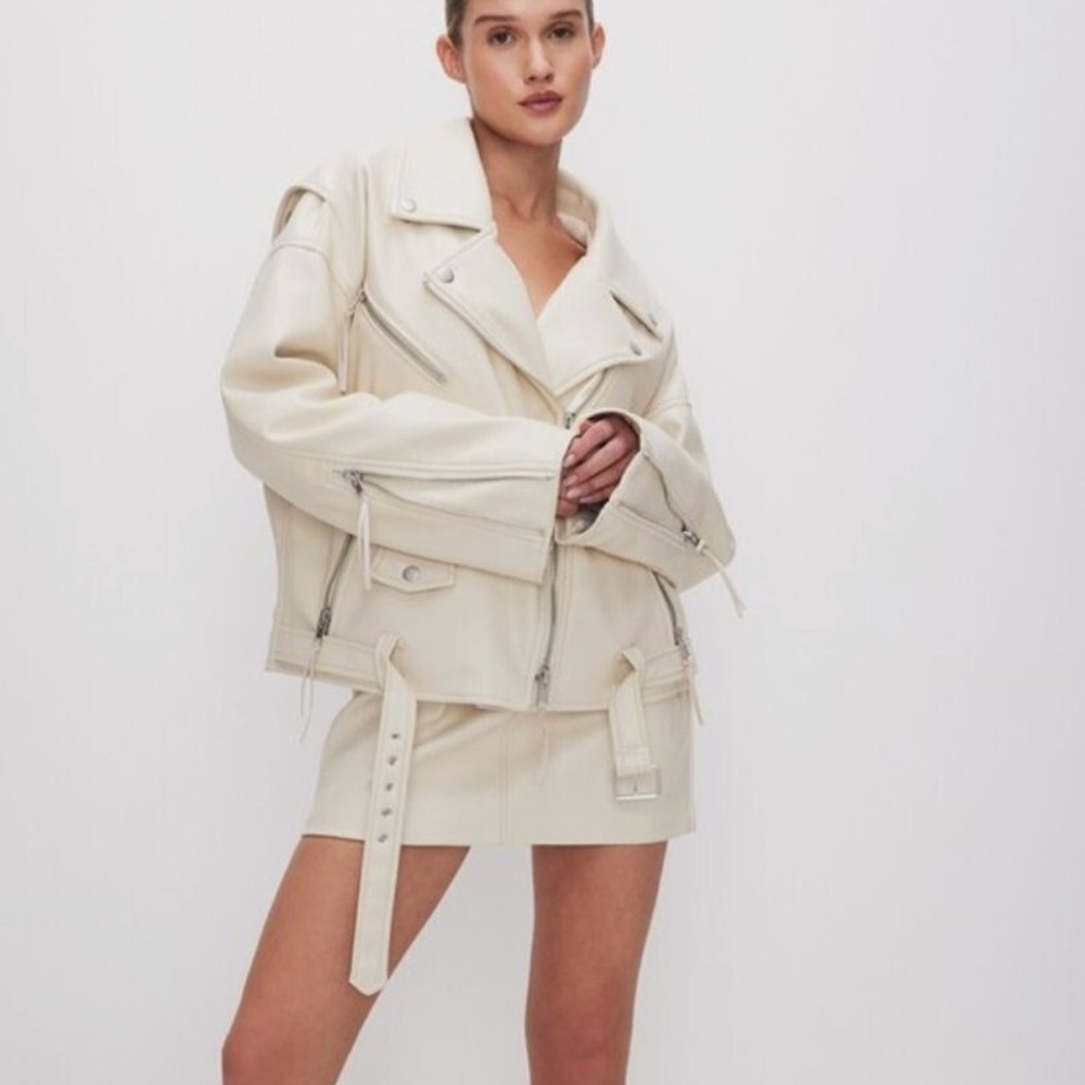 Good American Boyfriend Oversized Moto Jacket Cloud White size L/Xl NWOT
